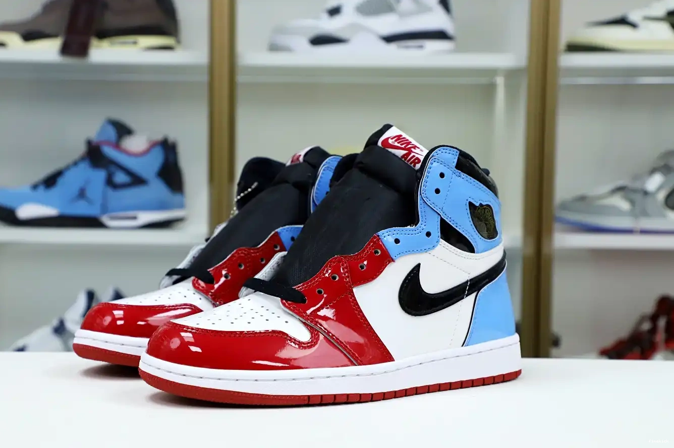 JORDAN 1 HIGH AIR RETRO 'FEARLESS' OG 0407